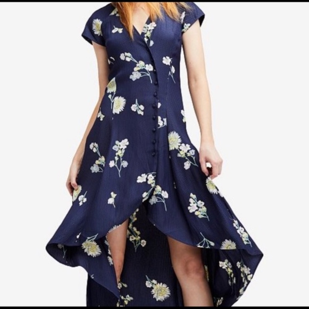 FREE PEOPLE Lost In You navy hi-low maxi short sleeve dress floral Medium